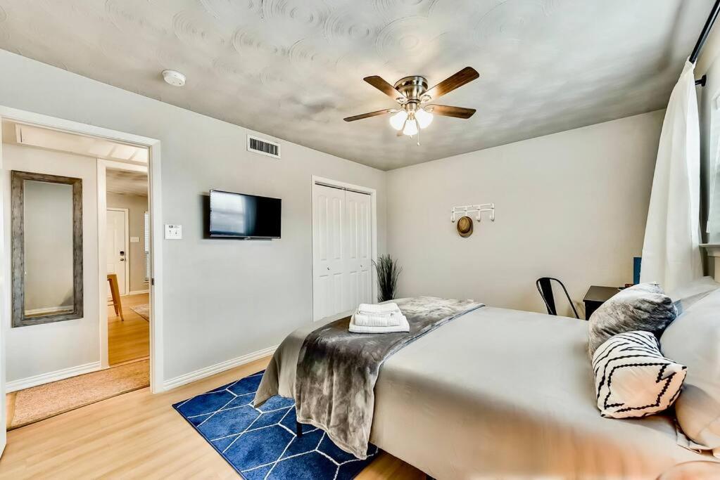 Dallas Boutique Flat + Arboretum Tickets Included Екстер'єр фото